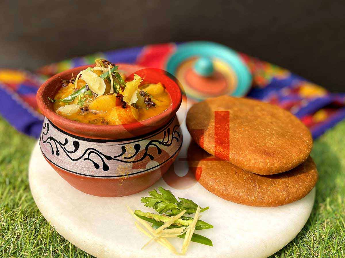 Fresh and crispy snacks - Kachori Sabzi